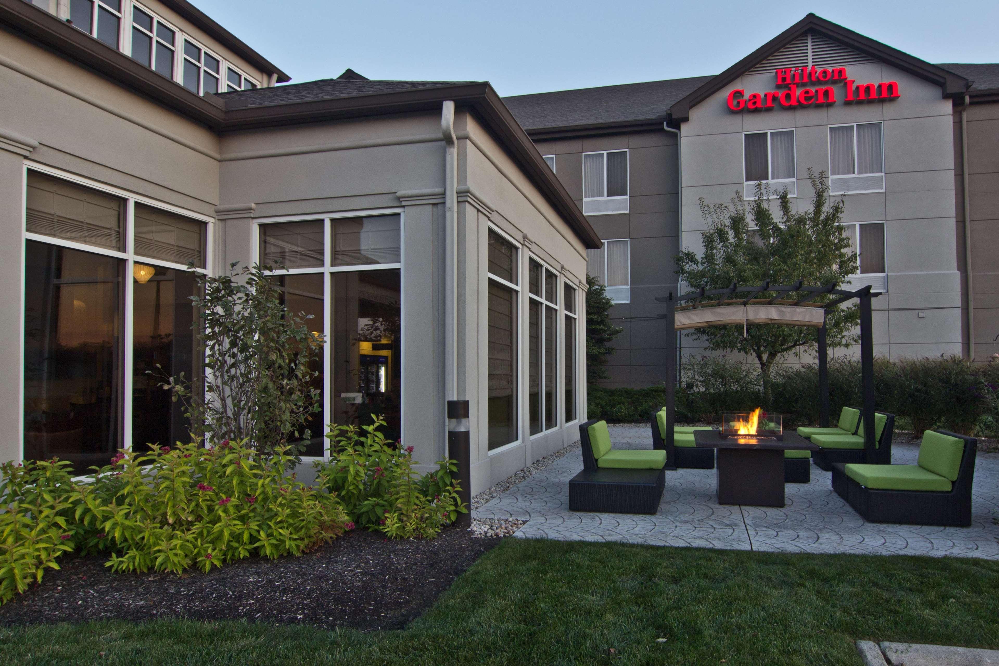 Hilton Garden Inn Columbus/Гров Сити Экстерьер фото