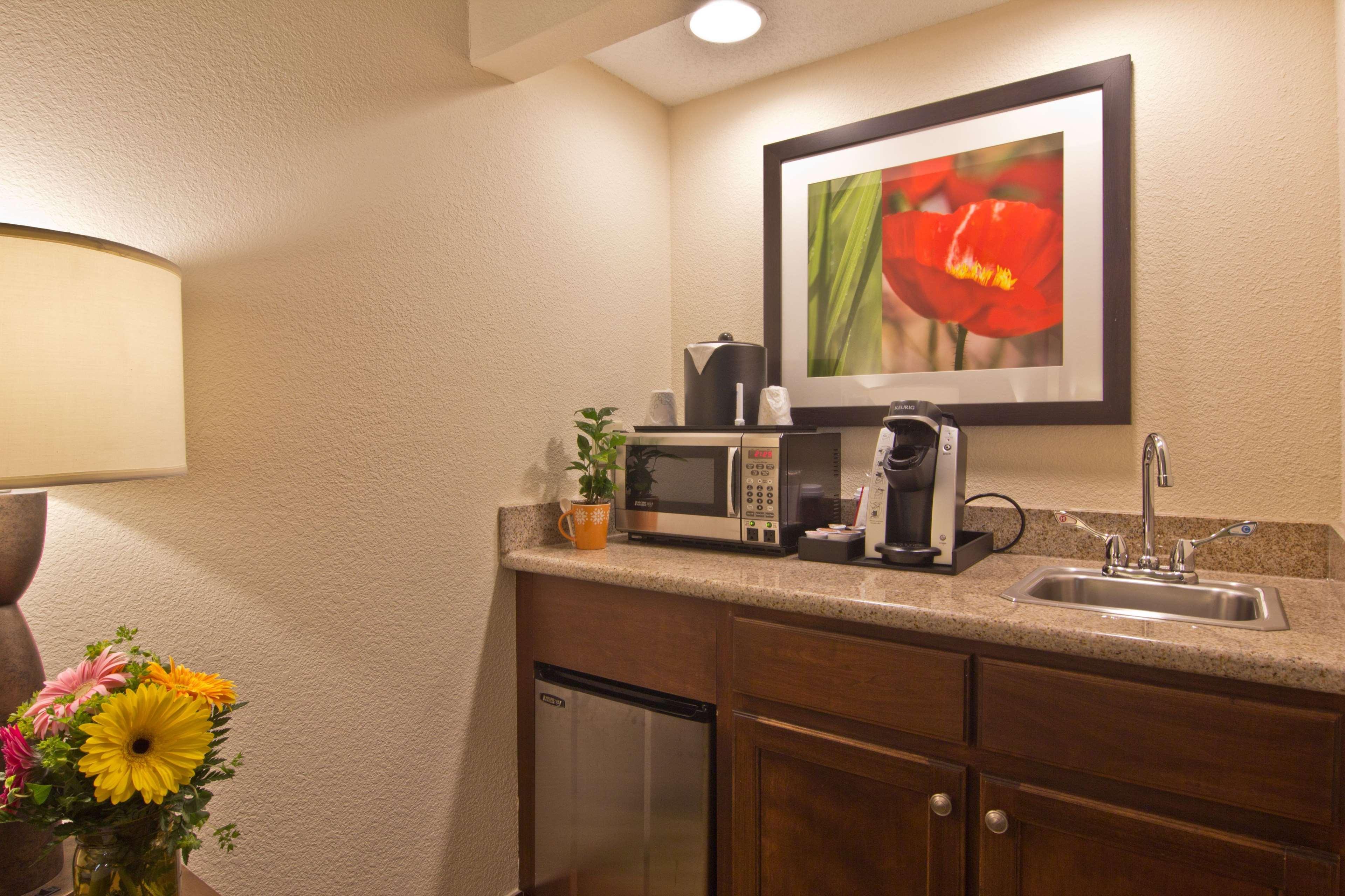 Hilton Garden Inn Columbus/Гров Сити Экстерьер фото
