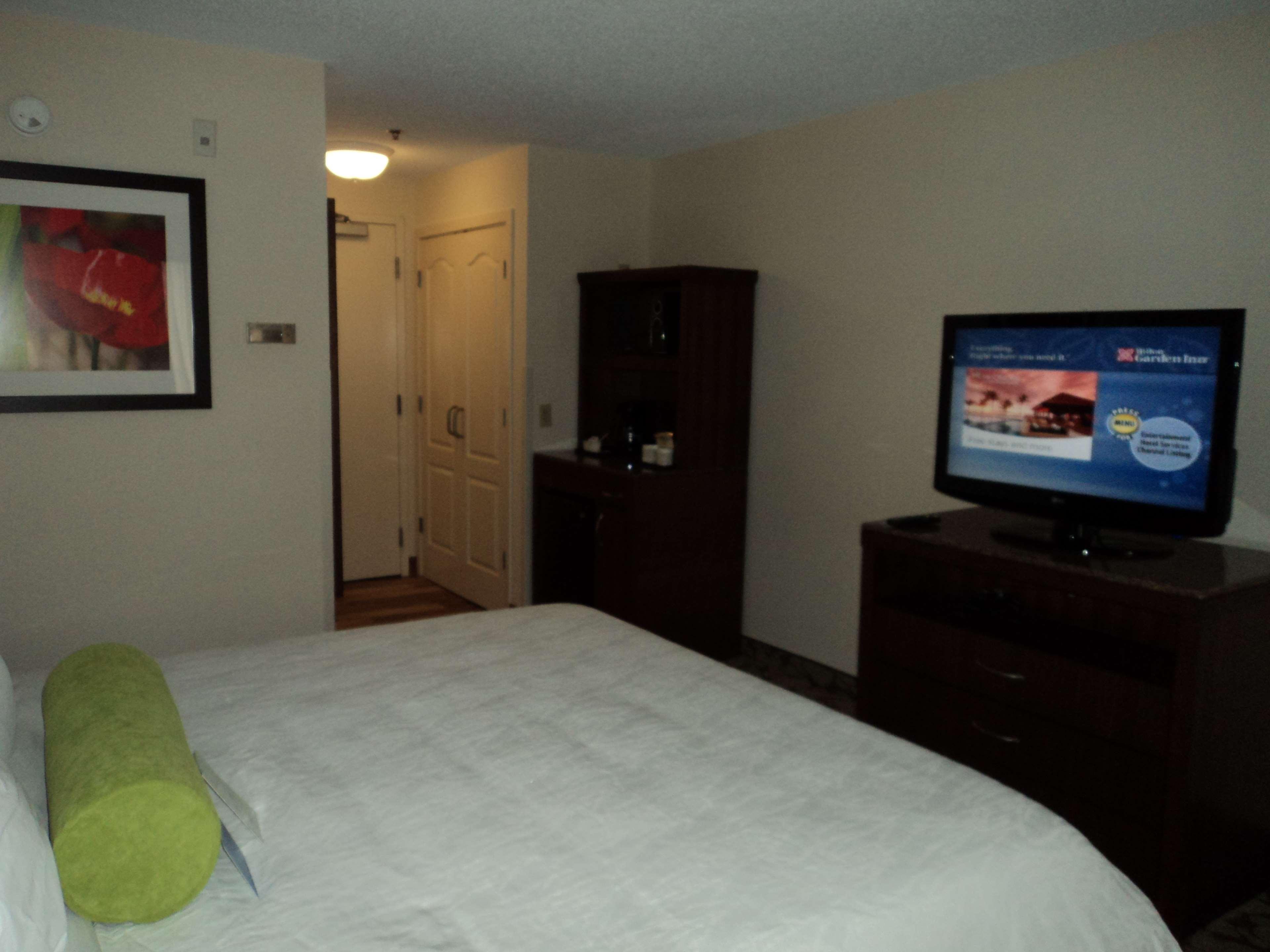 Hilton Garden Inn Columbus/Гров Сити Номер фото