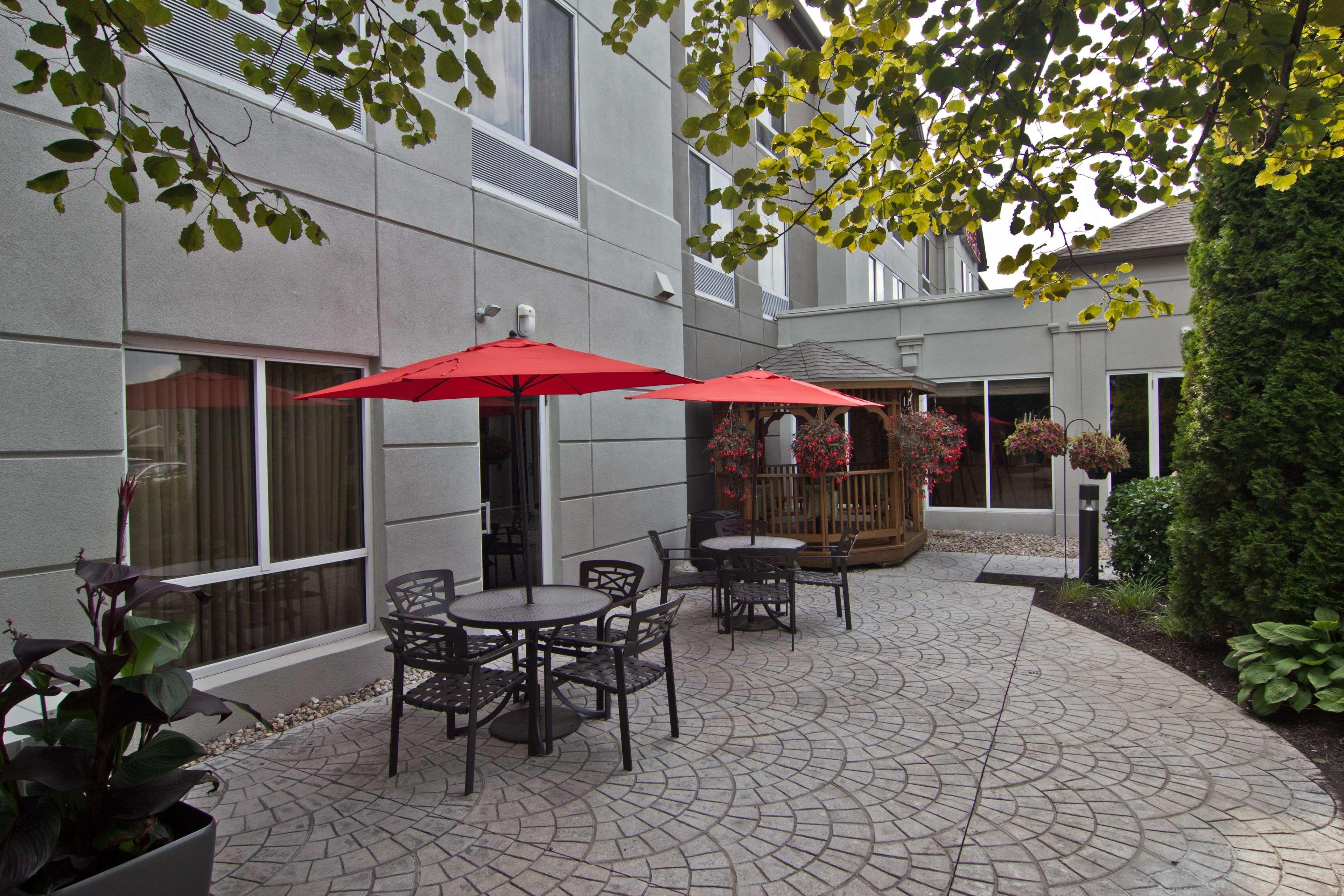 Hilton Garden Inn Columbus/Гров Сити Экстерьер фото