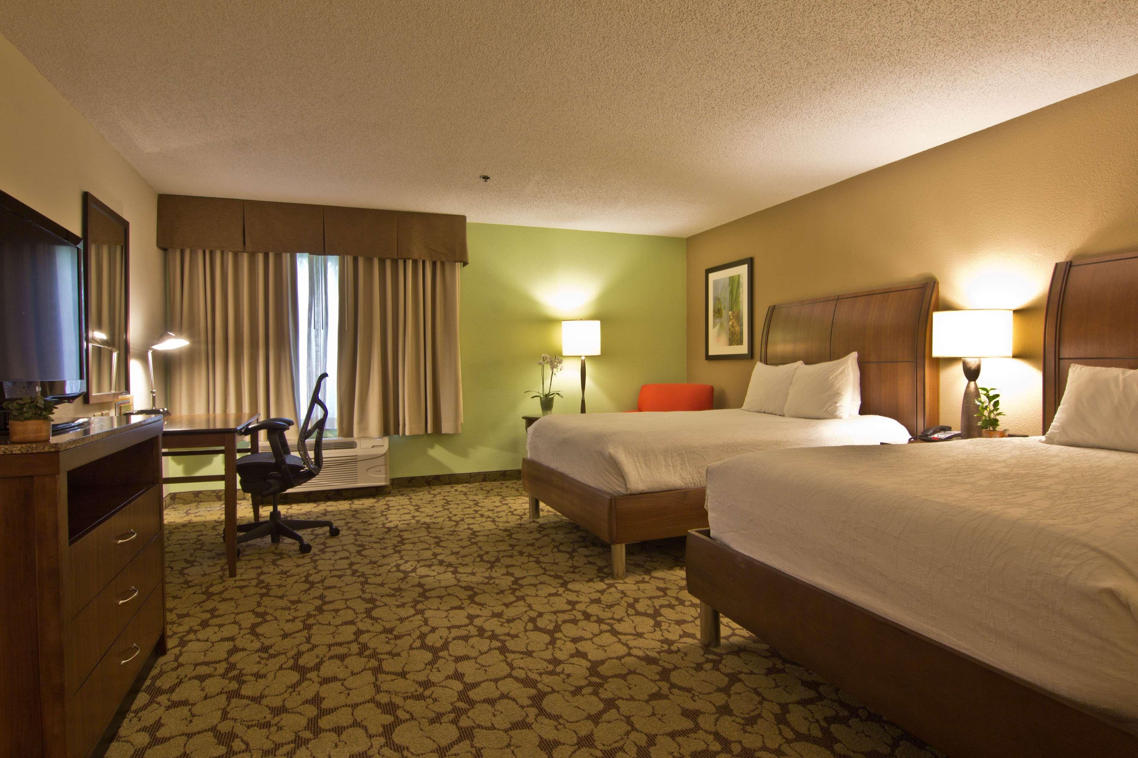 Hilton Garden Inn Columbus/Гров Сити Экстерьер фото