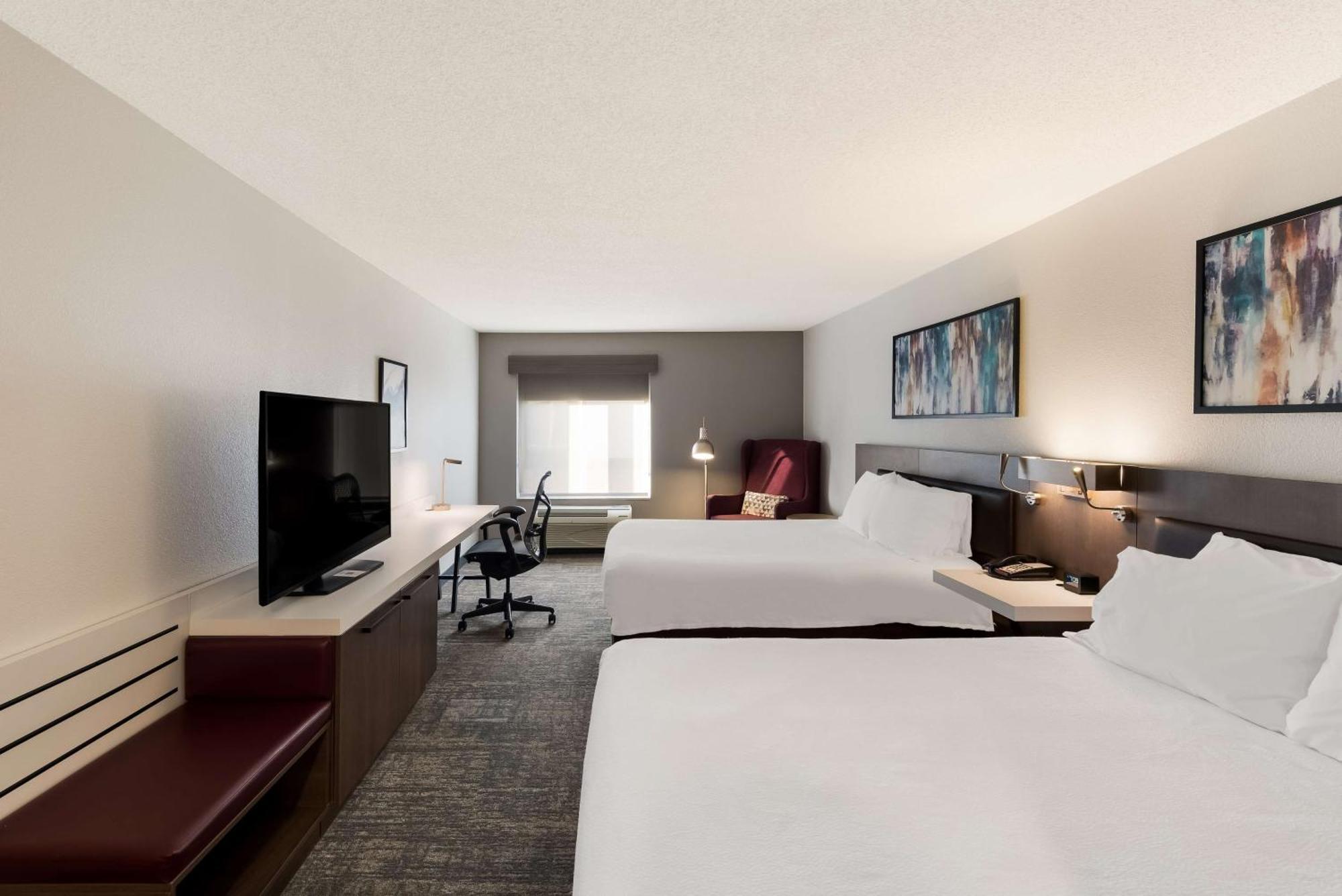 Hilton Garden Inn Columbus/Гров Сити Экстерьер фото