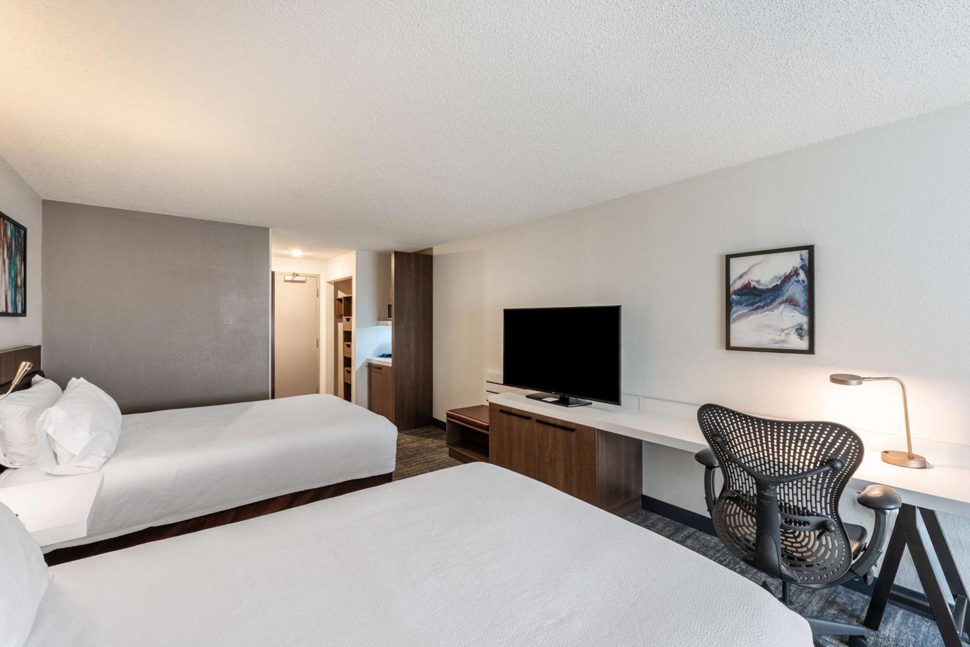 Hilton Garden Inn Columbus/Гров Сити Экстерьер фото