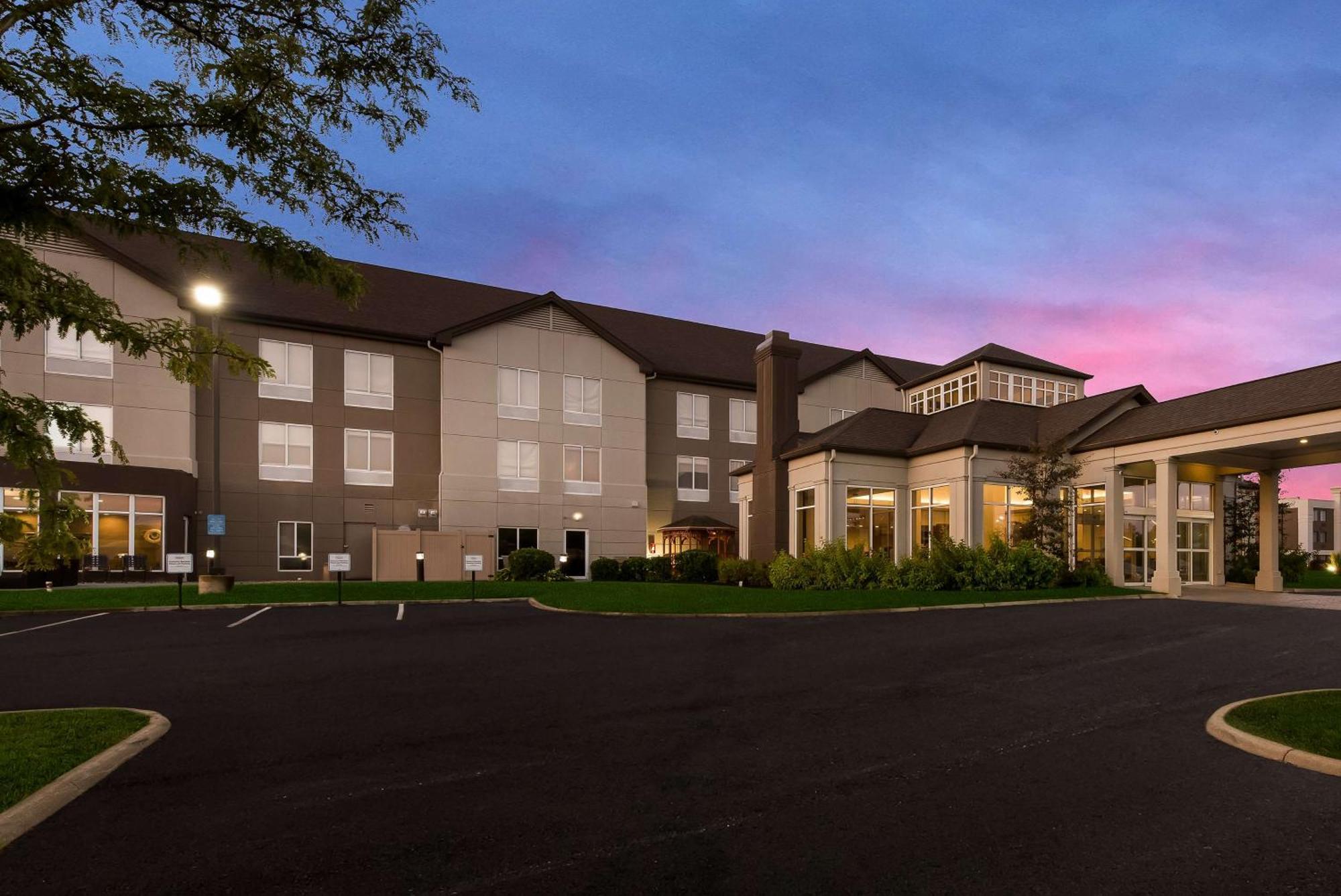 Hilton Garden Inn Columbus/Гров Сити Экстерьер фото