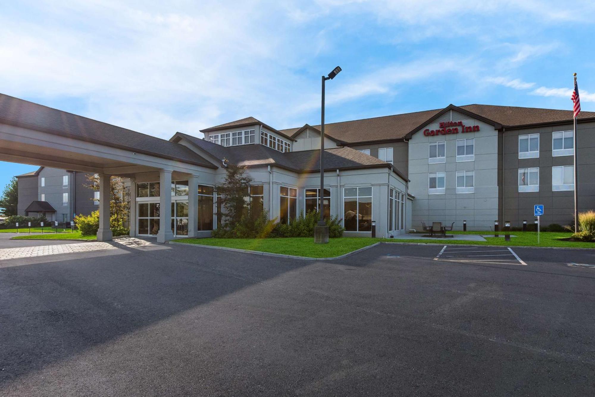 Hilton Garden Inn Columbus/Гров Сити Экстерьер фото