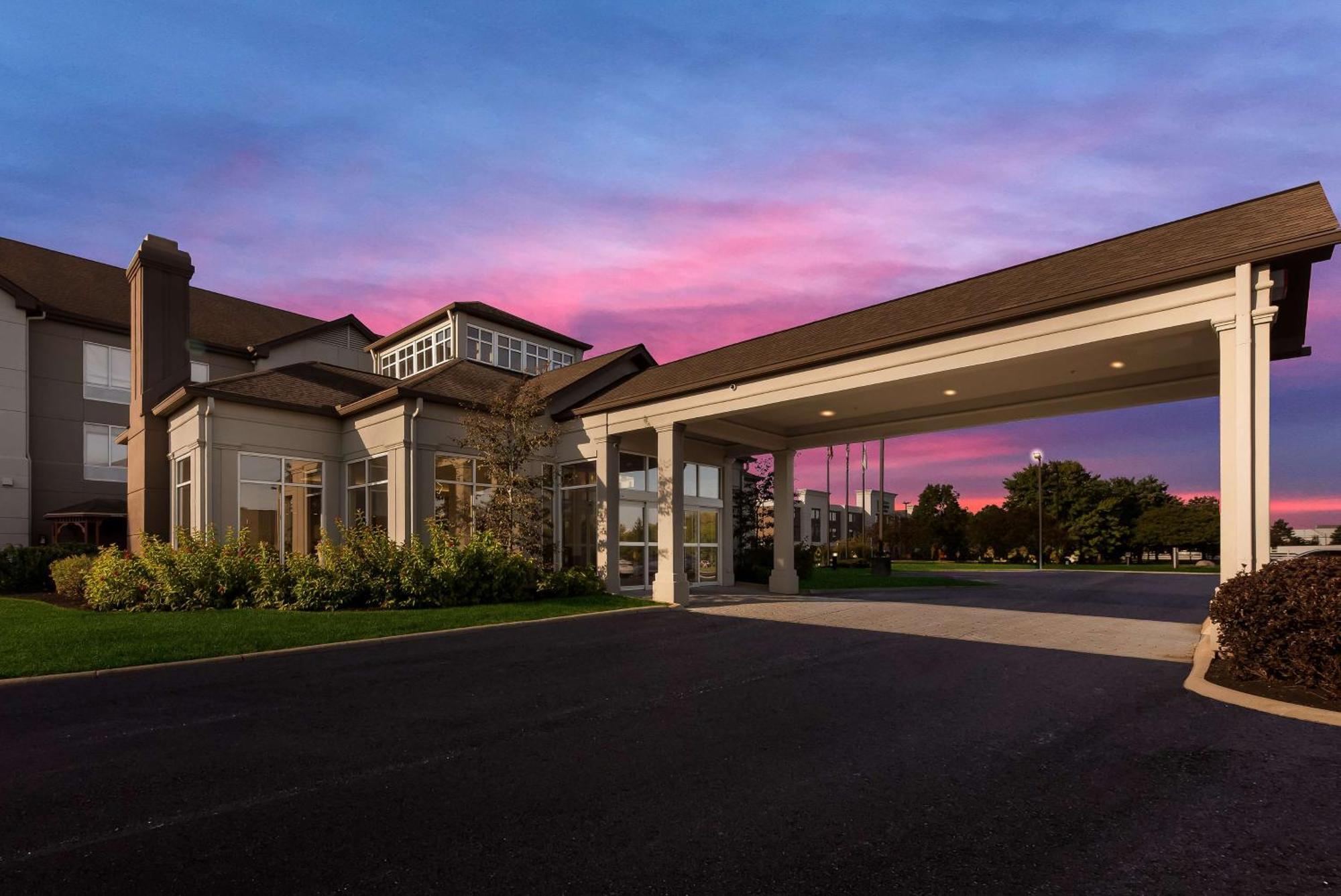 Hilton Garden Inn Columbus/Гров Сити Экстерьер фото